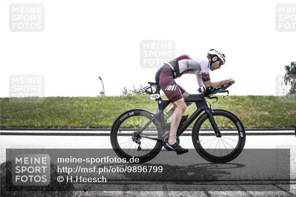 21.06.2026 - 29. Vierlanden-Triathlon H.Heesch http://msf.ph/oto/9896799 21.06.2026 13:32:47 Radfahren 1102, 1203, 1213, 1225 meine-sportfotos.de