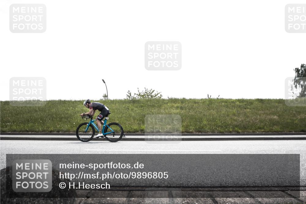 21.06.2026 - 29. Vierlanden-Triathlon H.Heesch http://msf.ph/oto/9896805 21.06.2026 13:33:09 Radfahren 1075, 1078, 1183, 1184, 1185, 1186 meine-sportfotos.de