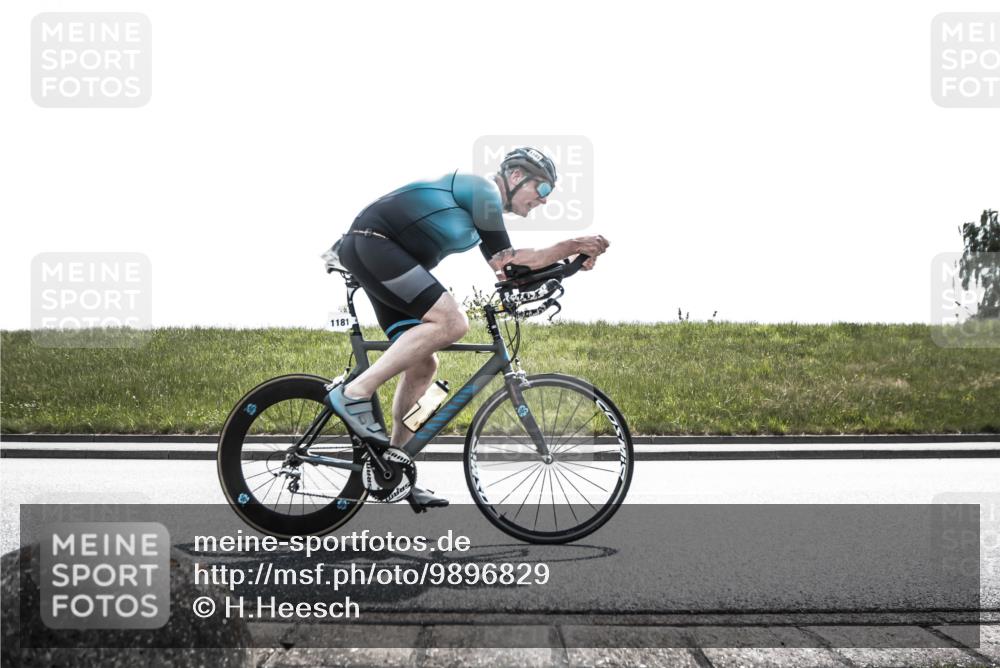 21.06.2026 - 29. Vierlanden-Triathlon H.Heesch http://msf.ph/oto/9896829 21.06.2026 13:36:09 Radfahren 1181 meine-sportfotos.de