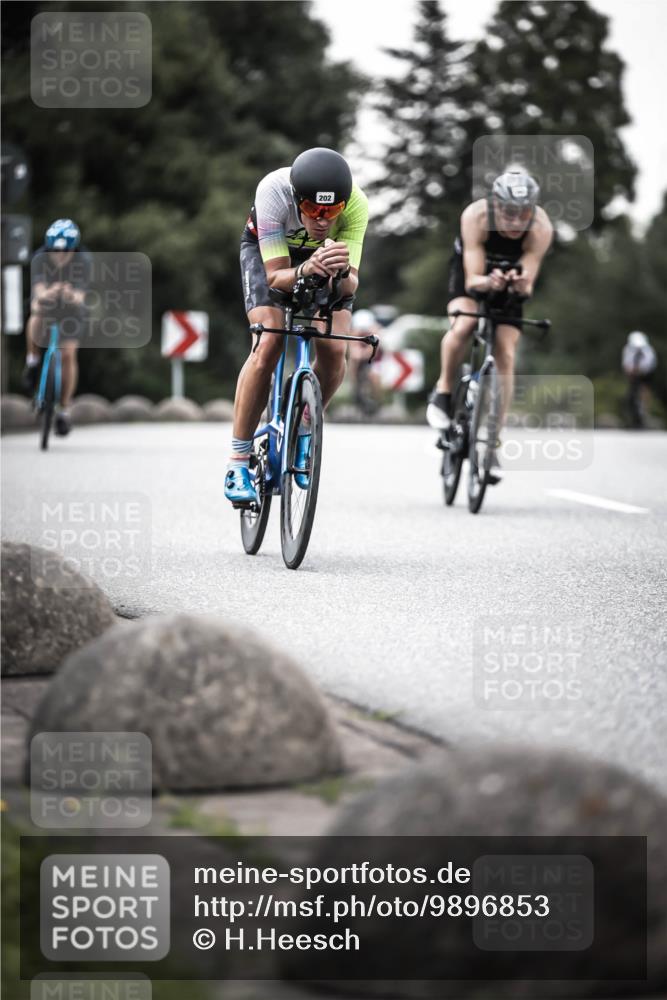 21.06.2026 - 29. Vierlanden-Triathlon H.Heesch http://msf.ph/oto/9896853 21.06.2026 09:58:28 Radfahren 46, 62, 202, 298, 364, 375 meine-sportfotos.de