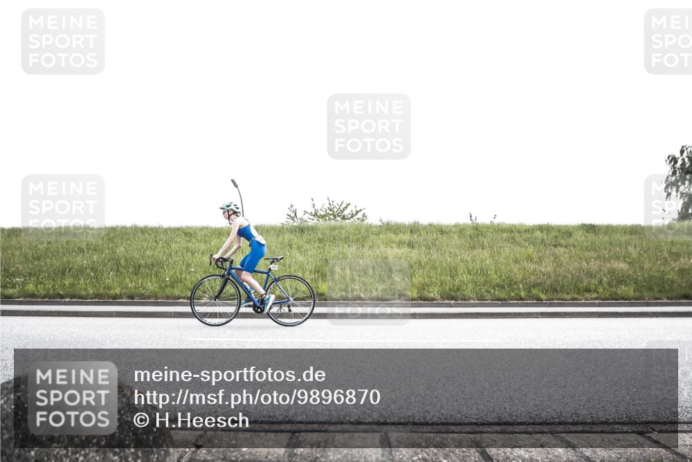 21.06.2026 - 29. Vierlanden-Triathlon H.Heesch http://msf.ph/oto/9896870 21.06.2026 14:43:02 Radfahren 1231, 1258 meine-sportfotos.de