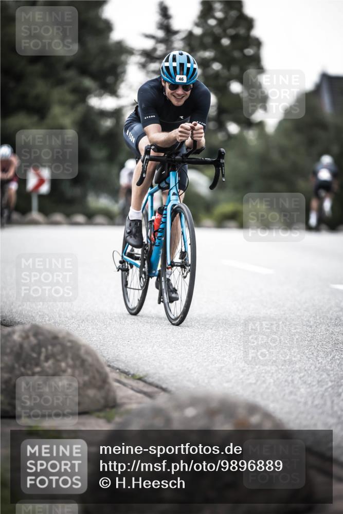 21.06.2026 - 29. Vierlanden-Triathlon H.Heesch http://msf.ph/oto/9896889 21.06.2026 09:58:30 Radfahren 46, 62, 202, 298, 364, 375 meine-sportfotos.de