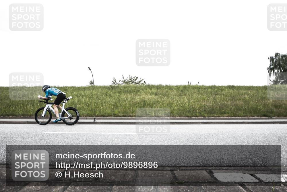 21.06.2026 - 29. Vierlanden-Triathlon H.Heesch http://msf.ph/oto/9896896 21.06.2026 10:13:17 Radfahren 36, 60, 126, 275, 395, 431 meine-sportfotos.de
