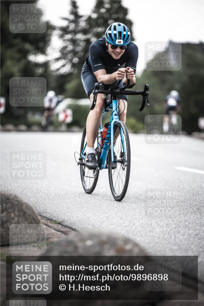 21.06.2026 - 29. Vierlanden-Triathlon H.Heesch http://msf.ph/oto/9896898 21.06.2026 09:58:30 Radfahren 46, 62, 202, 298, 364, 375 meine-sportfotos.de