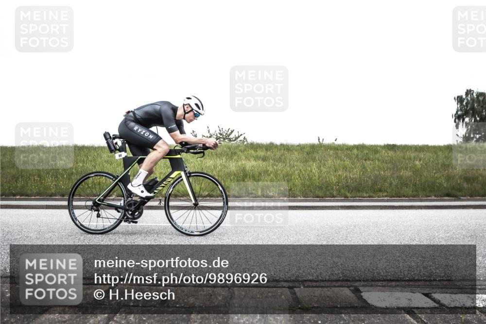 21.06.2026 - 29. Vierlanden-Triathlon H.Heesch http://msf.ph/oto/9896926 21.06.2026 10:13:49 Radfahren 86, 120, 289 meine-sportfotos.de