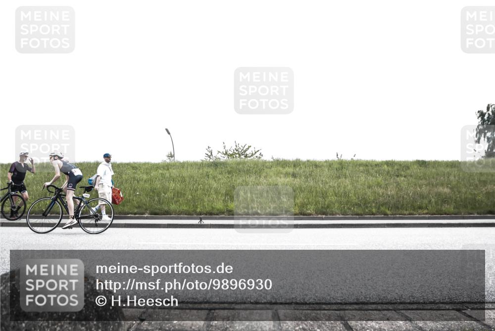 21.06.2026 - 29. Vierlanden-Triathlon H.Heesch http://msf.ph/oto/9896930 21.06.2026 14:46:09 Radfahren 1234, 1244 meine-sportfotos.de