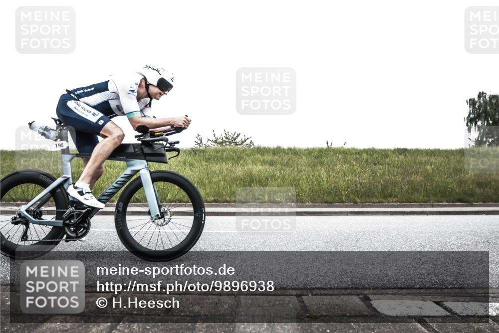 21.06.2026 - 29. Vierlanden-Triathlon H.Heesch http://msf.ph/oto/9896938 21.06.2026 10:14:17 Radfahren 6, 37, 130, 140, 195, 204, 238, 464 meine-sportfotos.de
