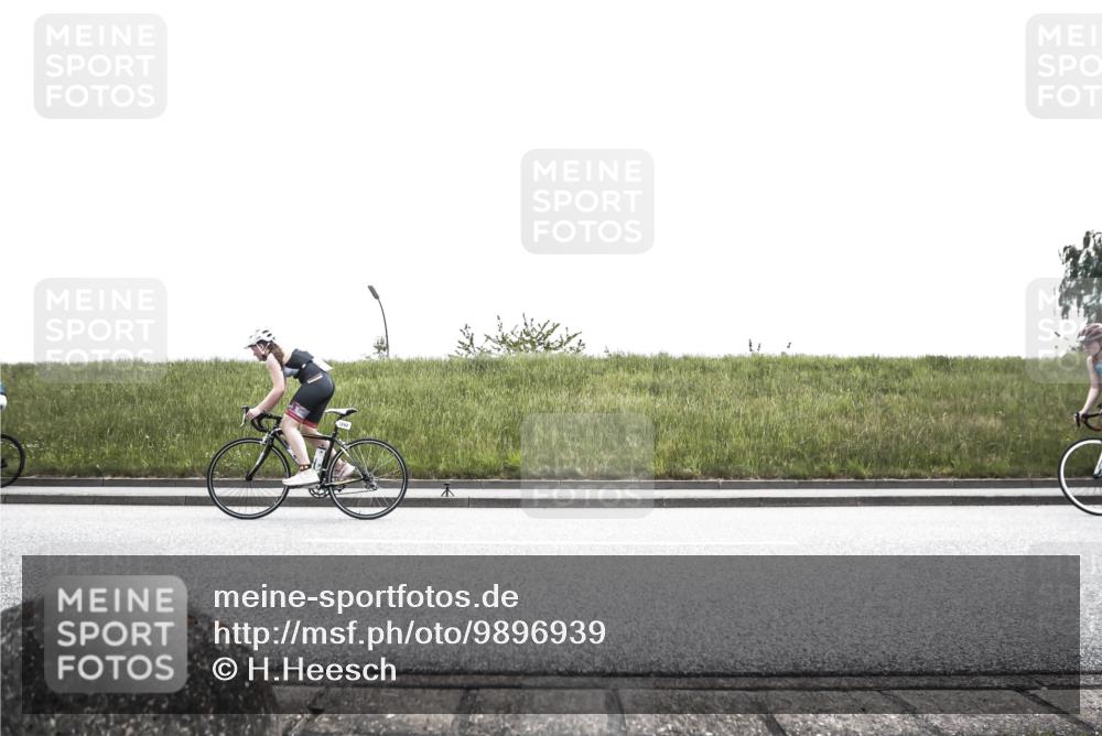 21.06.2026 - 29. Vierlanden-Triathlon H.Heesch http://msf.ph/oto/9896939 21.06.2026 14:46:31 Radfahren 1241 meine-sportfotos.de