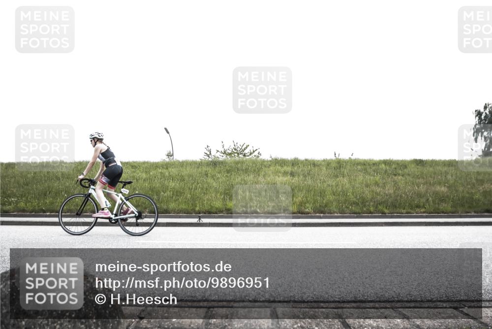 21.06.2026 - 29. Vierlanden-Triathlon H.Heesch http://msf.ph/oto/9896951 21.06.2026 14:47:10 Radfahren 1270, 1277 meine-sportfotos.de