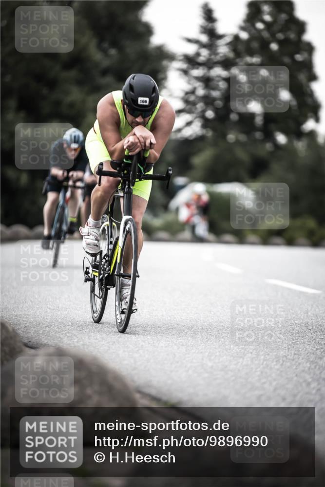 21.06.2026 - 29. Vierlanden-Triathlon H.Heesch http://msf.ph/oto/9896990 21.06.2026 09:59:33 Radfahren 34, 42, 67, 82, 155, 166, 223, 255 meine-sportfotos.de
