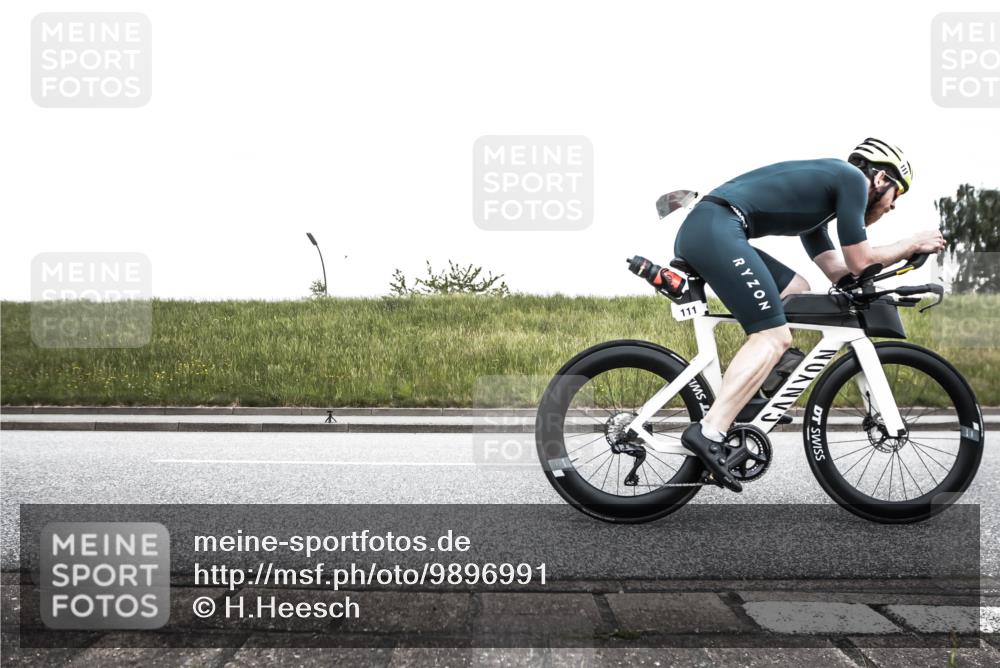 21.06.2026 - 29. Vierlanden-Triathlon H.Heesch http://msf.ph/oto/9896991 21.06.2026 10:15:18 Radfahren 23, 33, 111 meine-sportfotos.de
