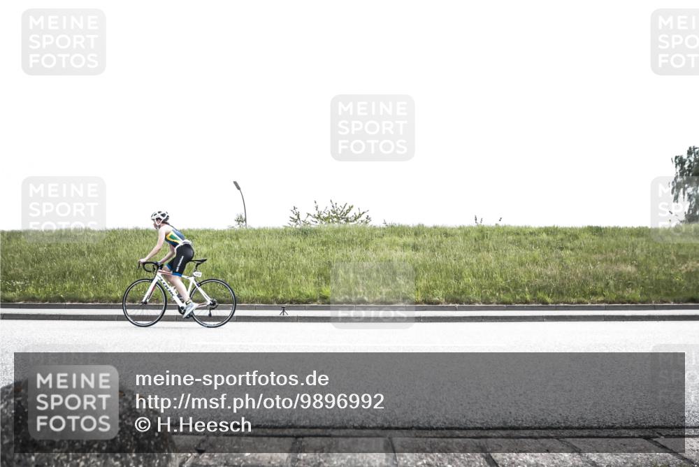 21.06.2026 - 29. Vierlanden-Triathlon H.Heesch http://msf.ph/oto/9896992 21.06.2026 14:53:00 Radfahren  meine-sportfotos.de