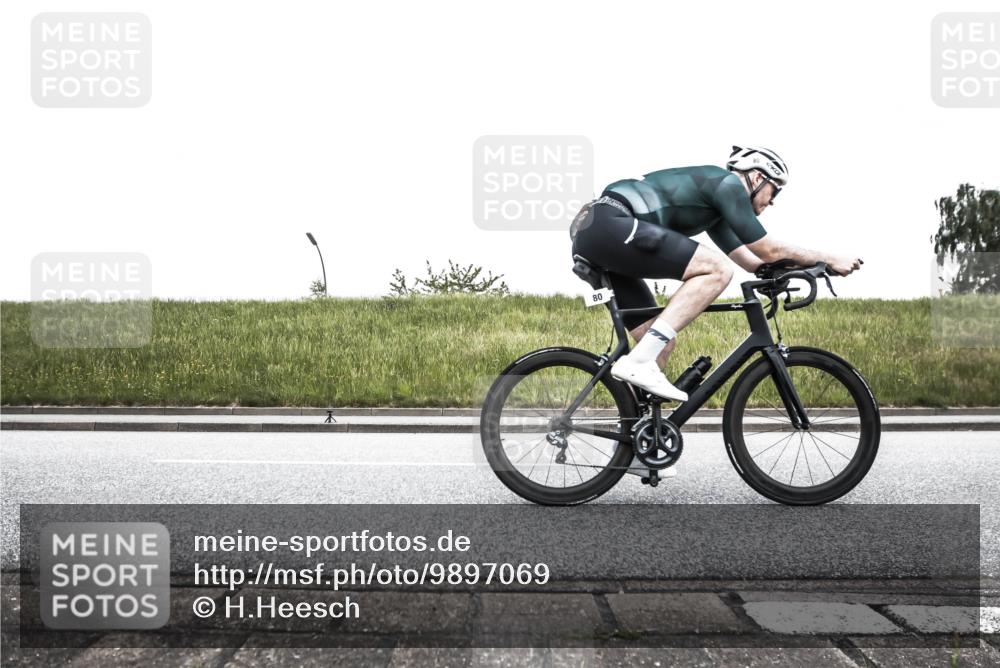 21.06.2026 - 29. Vierlanden-Triathlon H.Heesch http://msf.ph/oto/9897069 21.06.2026 10:16:59 Radfahren 59, 80, 89, 459 meine-sportfotos.de