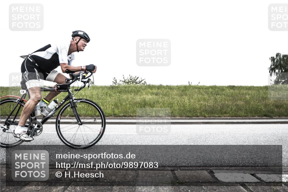 21.06.2026 - 29. Vierlanden-Triathlon H.Heesch http://msf.ph/oto/9897083 21.06.2026 10:17:24 Radfahren 58, 76, 133 meine-sportfotos.de