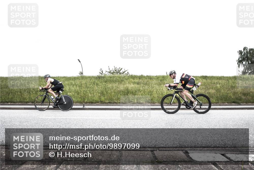 21.06.2026 - 29. Vierlanden-Triathlon H.Heesch http://msf.ph/oto/9897099 21.06.2026 10:17:43 Radfahren 63, 116, 211, 428, 458, 475 meine-sportfotos.de