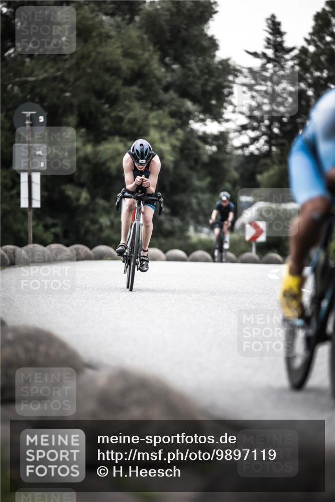 21.06.2026 - 29. Vierlanden-Triathlon H.Heesch http://msf.ph/oto/9897119 21.06.2026 09:59:47 Radfahren 131, 173, 196, 221, 377 meine-sportfotos.de
