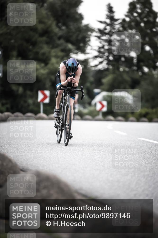 21.06.2026 - 29. Vierlanden-Triathlon H.Heesch http://msf.ph/oto/9897146 21.06.2026 09:59:47 Radfahren 131, 173, 196, 221, 377 meine-sportfotos.de