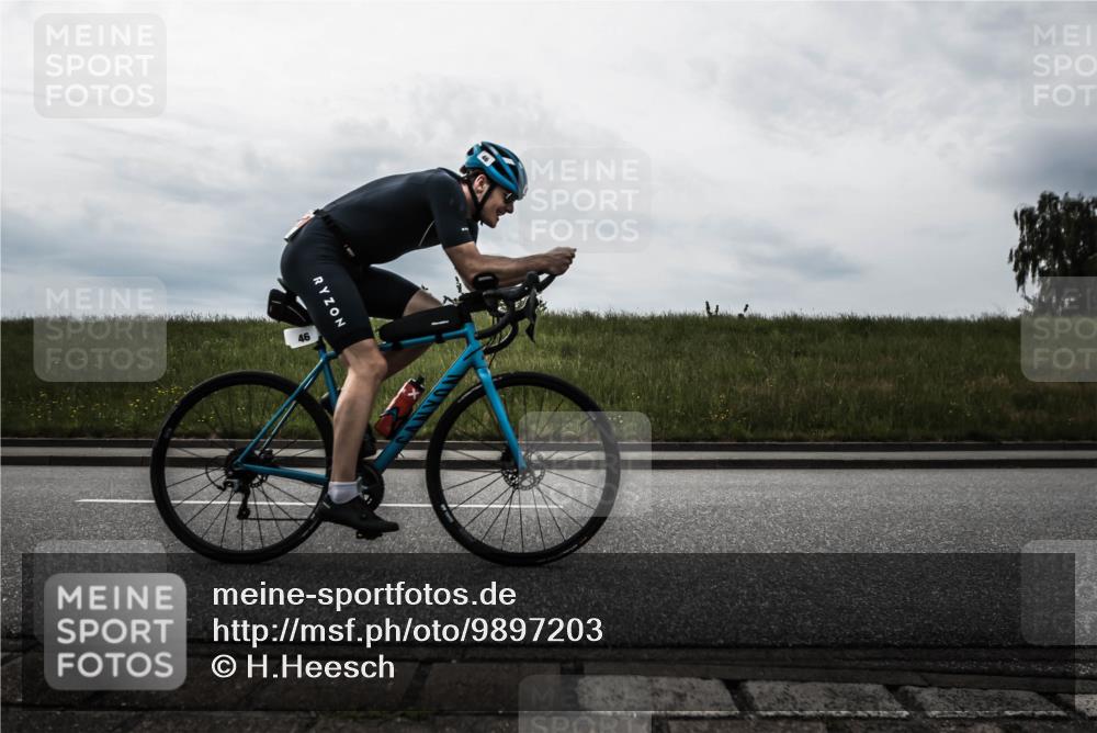 21.06.2026 - 29. Vierlanden-Triathlon H.Heesch http://msf.ph/oto/9897203 21.06.2026 09:21:58 Radfahren 46, 174, 186 meine-sportfotos.de