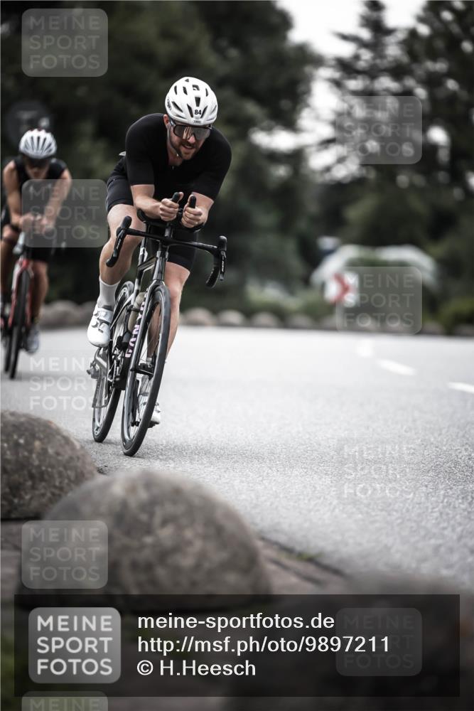 21.06.2026 - 29. Vierlanden-Triathlon H.Heesch http://msf.ph/oto/9897211 21.06.2026 10:00:00 Radfahren 84, 169 meine-sportfotos.de