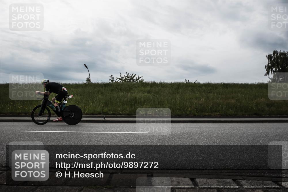 21.06.2026 - 29. Vierlanden-Triathlon H.Heesch http://msf.ph/oto/9897272 21.06.2026 09:23:19 Radfahren 165, 265 meine-sportfotos.de