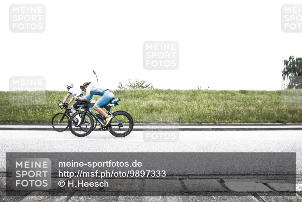 21.06.2026 - 29. Vierlanden-Triathlon H.Heesch http://msf.ph/oto/9897333 21.06.2026 10:24:30 Radfahren 74, 84, 94, 169, 196, 370, 377, 545, 552, 622, 625 meine-sportfotos.de