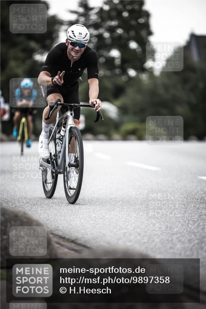 21.06.2026 - 29. Vierlanden-Triathlon H.Heesch http://msf.ph/oto/9897358 21.06.2026 10:02:09 Radfahren 55, 78, 265, 280, 301 meine-sportfotos.de