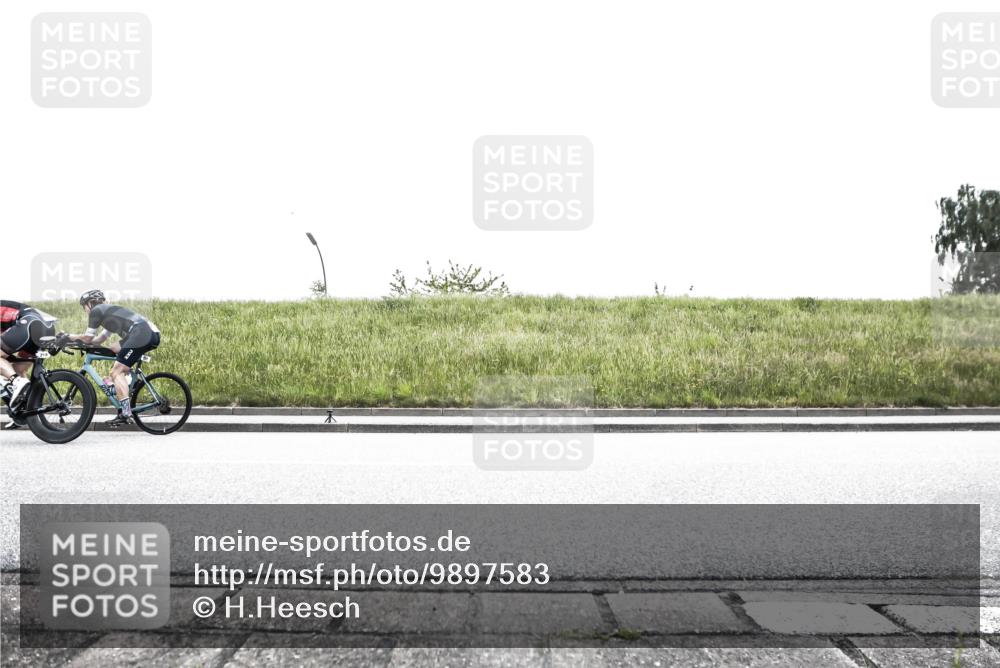 21.06.2026 - 29. Vierlanden-Triathlon H.Heesch http://msf.ph/oto/9897583 21.06.2026 10:26:48 Radfahren 58, 177, 184, 219, 386, 485 meine-sportfotos.de