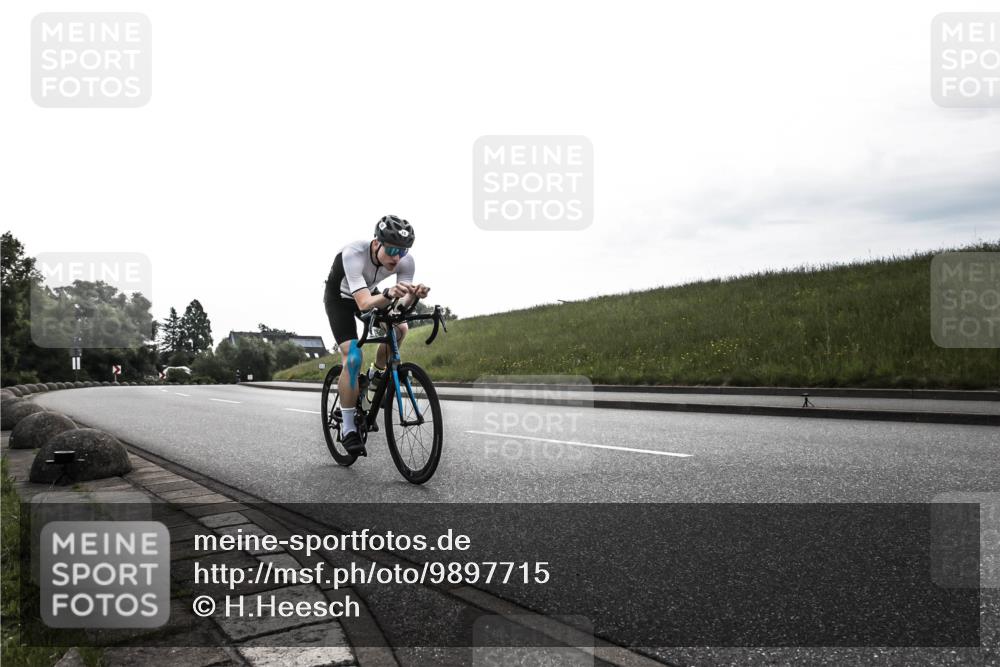 21.06.2026 - 29. Vierlanden-Triathlon H.Heesch http://msf.ph/oto/9897715 21.06.2026 09:21:48 Radfahren 12 meine-sportfotos.de
