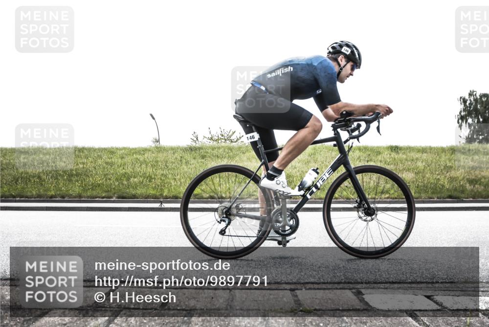 21.06.2026 - 29. Vierlanden-Triathlon H.Heesch http://msf.ph/oto/9897791 21.06.2026 10:59:02 Radfahren 42, 119, 141, 146 meine-sportfotos.de