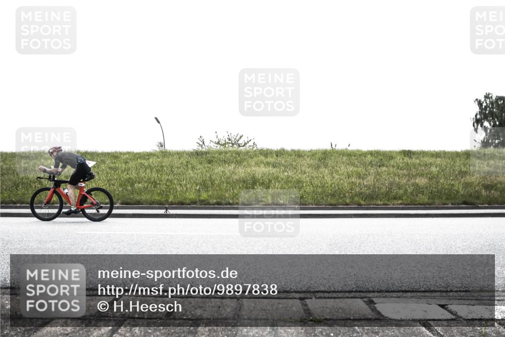 21.06.2026 - 29. Vierlanden-Triathlon H.Heesch http://msf.ph/oto/9897838 21.06.2026 11:00:05 Radfahren 192, 207, 304, 355, 492, 516, 518, 522, 551, 568, 570, 572, 583 meine-sportfotos.de