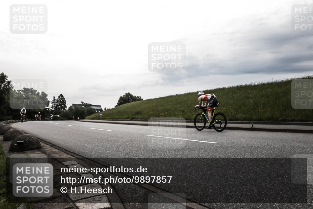21.06.2026 - 29. Vierlanden-Triathlon H.Heesch http://msf.ph/oto/9897857 21.06.2026 09:26:19 Radfahren 51, 269 meine-sportfotos.de