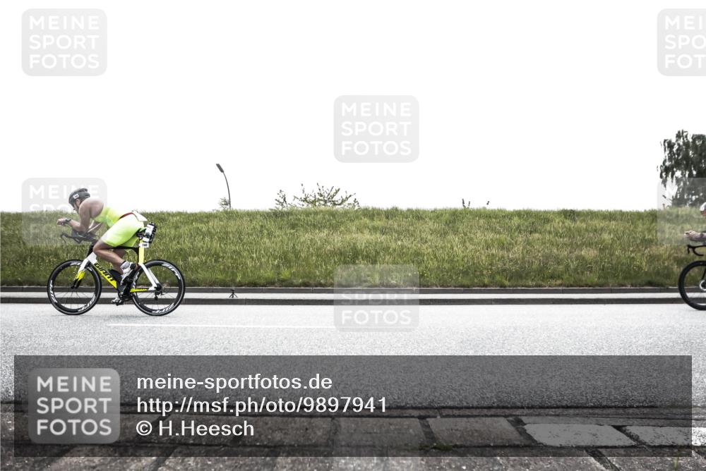 21.06.2026 - 29. Vierlanden-Triathlon H.Heesch http://msf.ph/oto/9897941 21.06.2026 11:01:58 Radfahren 18, 138, 155, 166, 200, 253, 287, 299, 565, 566 meine-sportfotos.de