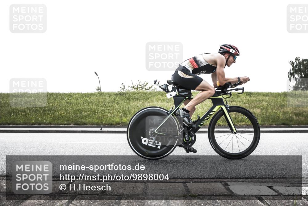 21.06.2026 - 29. Vierlanden-Triathlon H.Heesch http://msf.ph/oto/9898004 21.06.2026 11:03:03 Radfahren 4, 8, 99, 116, 186, 197 meine-sportfotos.de
