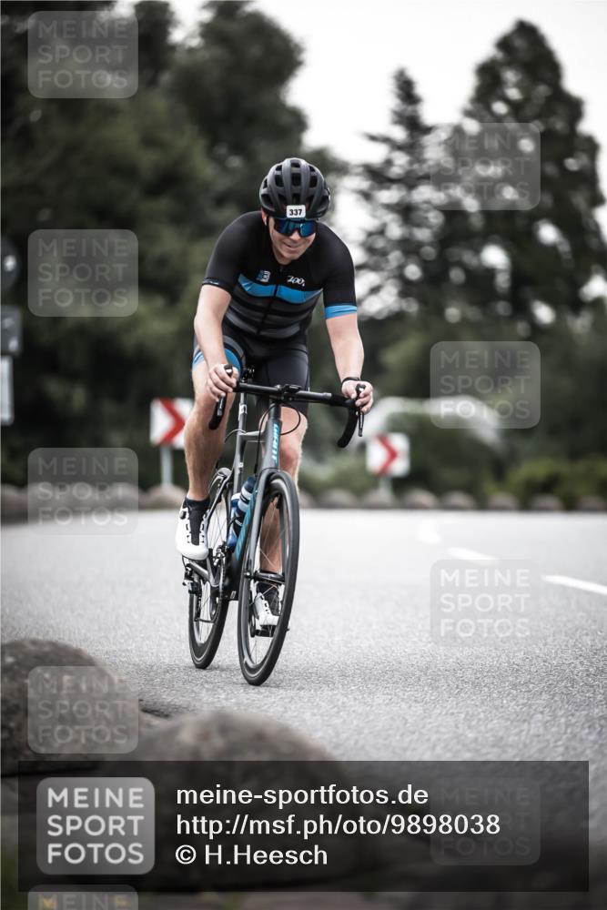 21.06.2026 - 29. Vierlanden-Triathlon H.Heesch http://msf.ph/oto/9898038 21.06.2026 10:04:04 Radfahren 142, 151, 181, 271, 337 meine-sportfotos.de