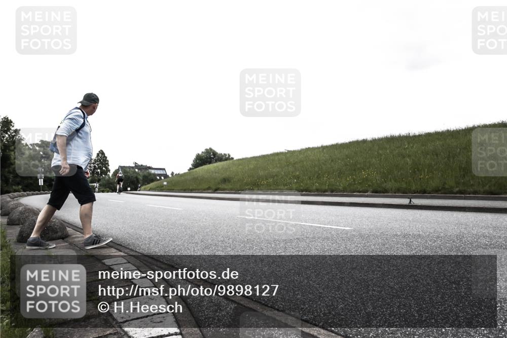 21.06.2026 - 29. Vierlanden-Triathlon H.Heesch http://msf.ph/oto/9898127 21.06.2026 09:47:23 Radfahren  meine-sportfotos.de