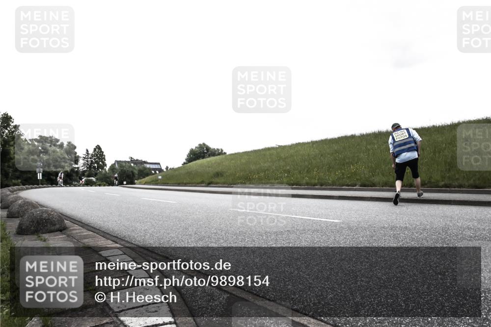 21.06.2026 - 29. Vierlanden-Triathlon H.Heesch http://msf.ph/oto/9898154 21.06.2026 09:47:26 Radfahren  meine-sportfotos.de