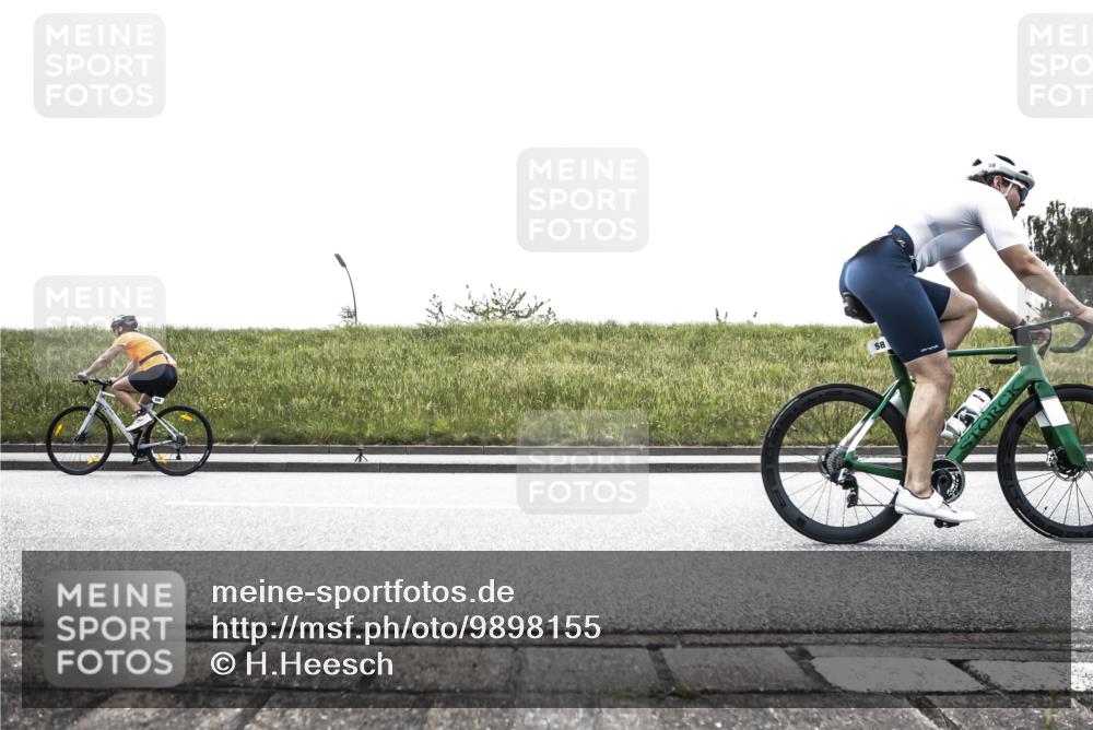 21.06.2026 - 29. Vierlanden-Triathlon H.Heesch http://msf.ph/oto/9898155 21.06.2026 11:06:10 Radfahren 58, 505, 640, 701 meine-sportfotos.de