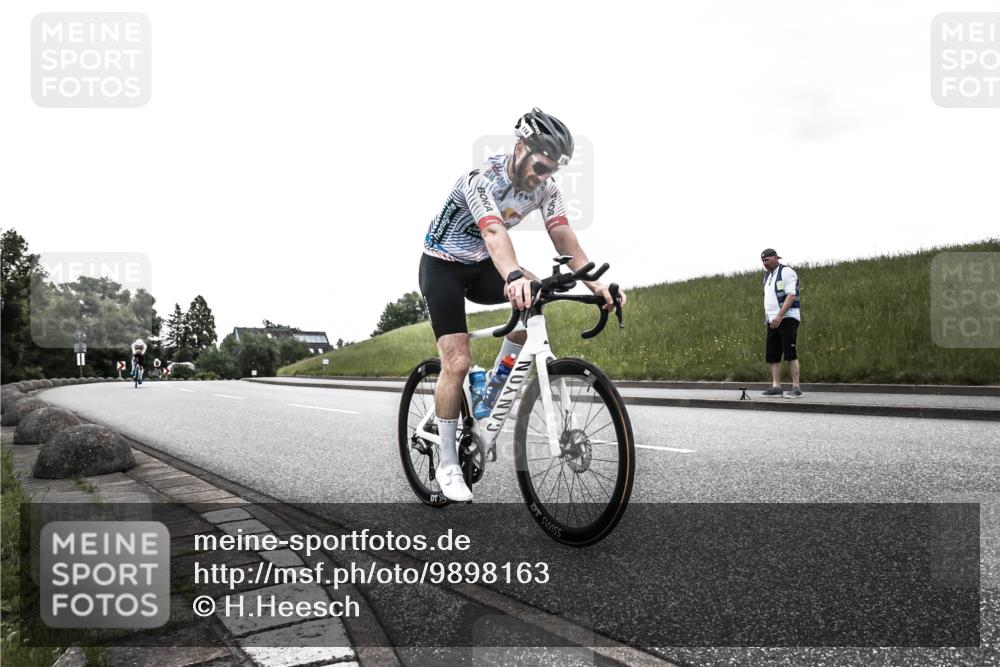 21.06.2026 - 29. Vierlanden-Triathlon H.Heesch http://msf.ph/oto/9898163 21.06.2026 09:47:31 Radfahren 3, 19, 114 meine-sportfotos.de