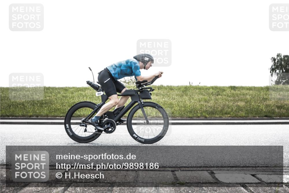 21.06.2026 - 29. Vierlanden-Triathlon H.Heesch http://msf.ph/oto/9898186 21.06.2026 11:06:57 Radfahren 74, 284, 653, 699, 715 meine-sportfotos.de