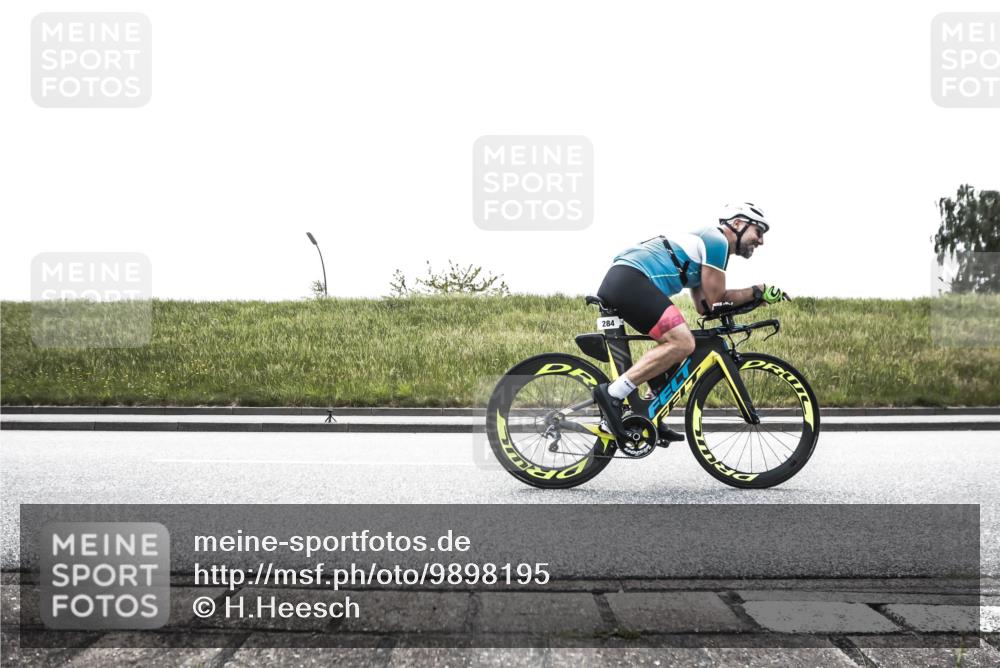 21.06.2026 - 29. Vierlanden-Triathlon H.Heesch http://msf.ph/oto/9898195 21.06.2026 11:07:01 Radfahren 284, 653, 699, 715 meine-sportfotos.de