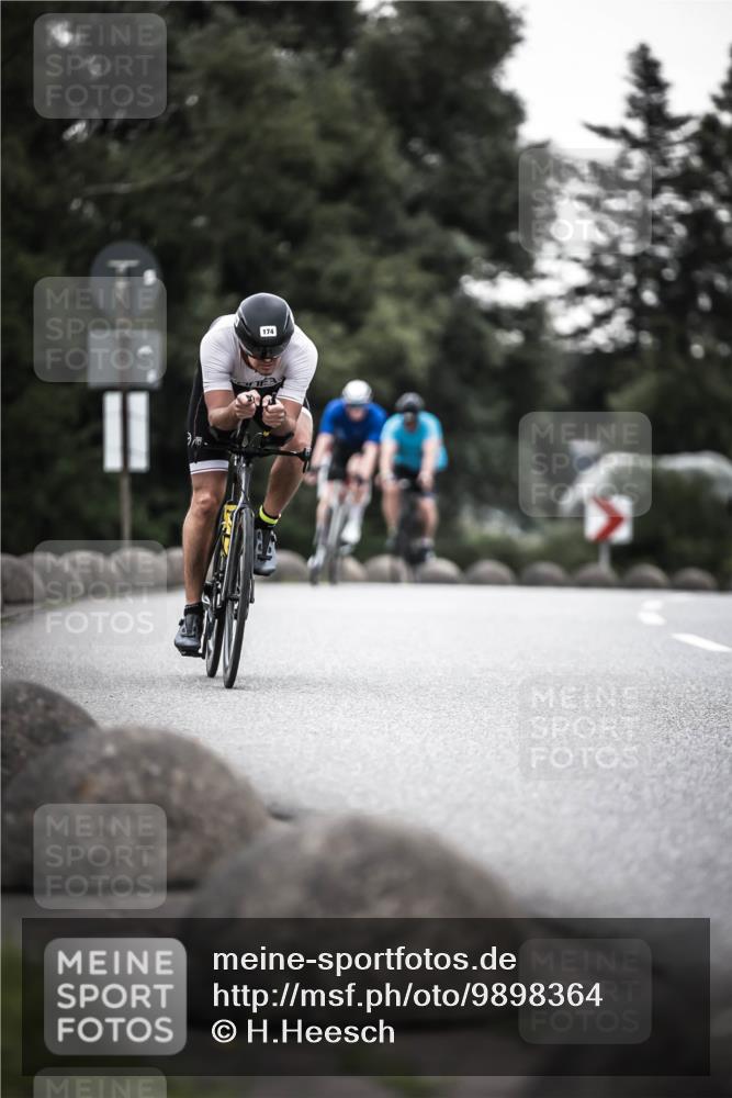 21.06.2026 - 29. Vierlanden-Triathlon H.Heesch http://msf.ph/oto/9898364 21.06.2026 10:04:54 Radfahren 174, 292, 332, 352 meine-sportfotos.de