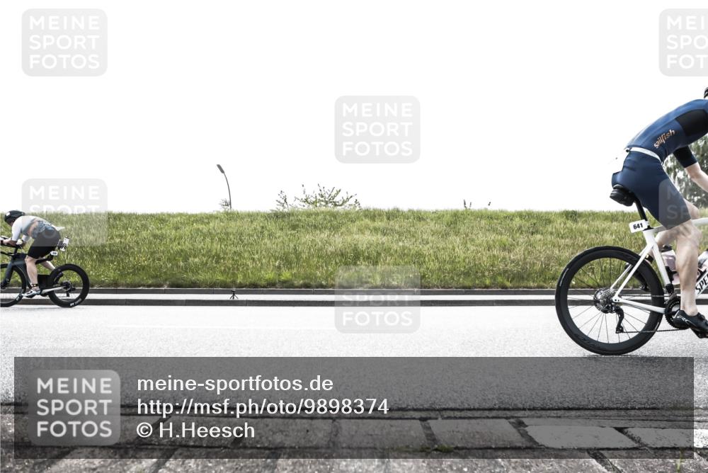 21.06.2026 - 29. Vierlanden-Triathlon H.Heesch http://msf.ph/oto/9898374 21.06.2026 11:11:40 Radfahren 89, 220, 611, 641, 695, 709 meine-sportfotos.de