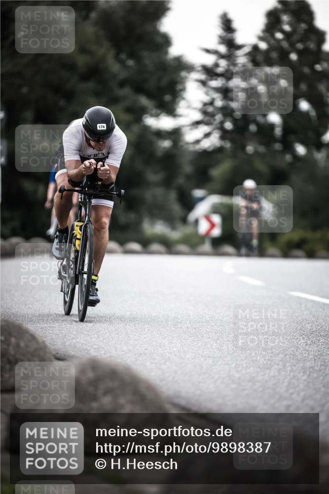 21.06.2026 - 29. Vierlanden-Triathlon H.Heesch http://msf.ph/oto/9898387 21.06.2026 10:04:55 Radfahren 174, 292, 332, 352 meine-sportfotos.de