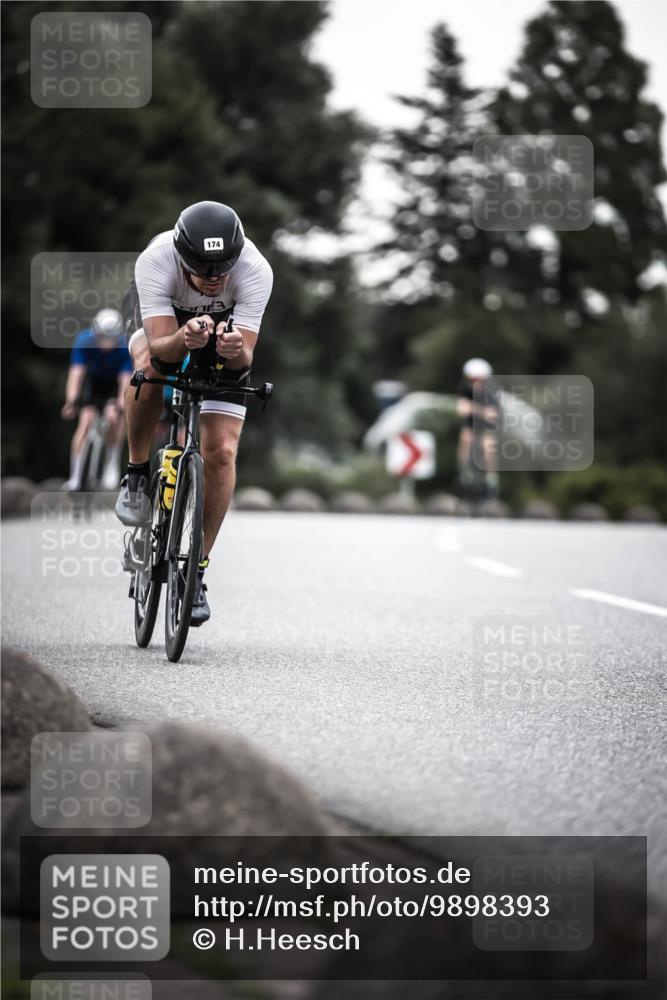 21.06.2026 - 29. Vierlanden-Triathlon H.Heesch http://msf.ph/oto/9898393 21.06.2026 10:04:55 Radfahren 174, 292, 332, 352 meine-sportfotos.de