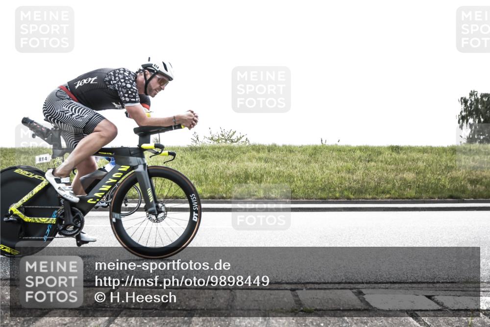 21.06.2026 - 29. Vierlanden-Triathlon H.Heesch http://msf.ph/oto/9898449 21.06.2026 11:13:26 Radfahren 25, 103, 153, 160, 814 meine-sportfotos.de