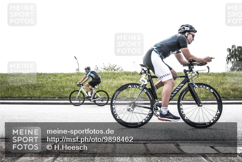 21.06.2026 - 29. Vierlanden-Triathlon H.Heesch http://msf.ph/oto/9898462 21.06.2026 11:13:46 Radfahren 91, 178, 266, 655 meine-sportfotos.de