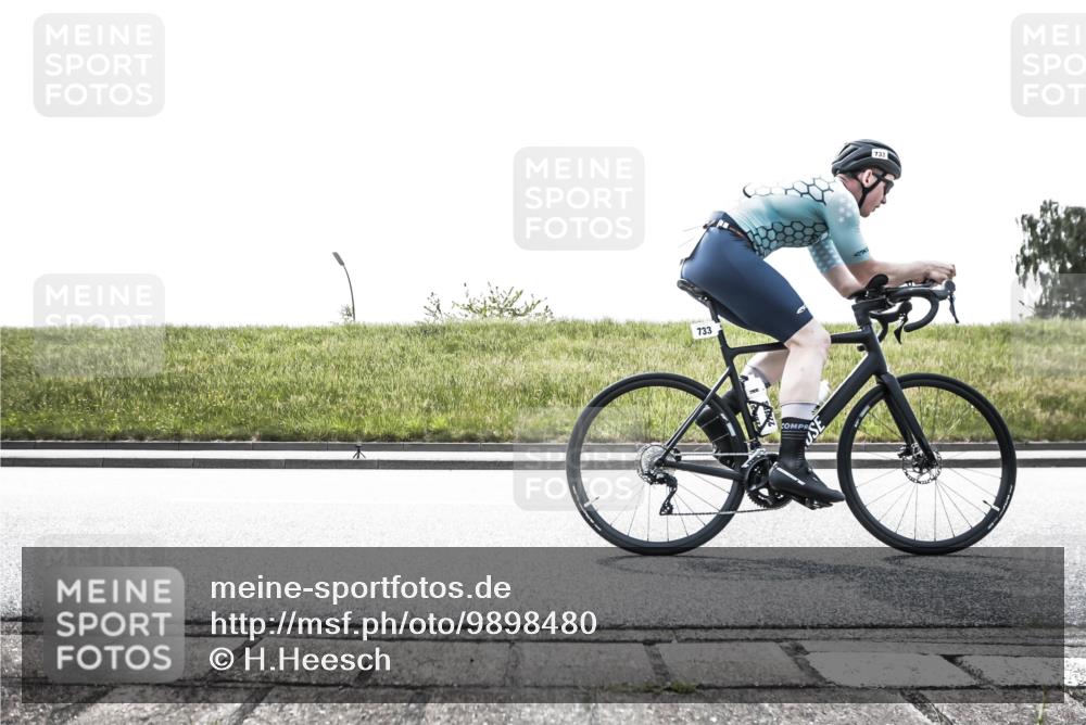 21.06.2026 - 29. Vierlanden-Triathlon H.Heesch http://msf.ph/oto/9898480 21.06.2026 11:14:09 Radfahren 88, 93, 104, 705, 733 meine-sportfotos.de