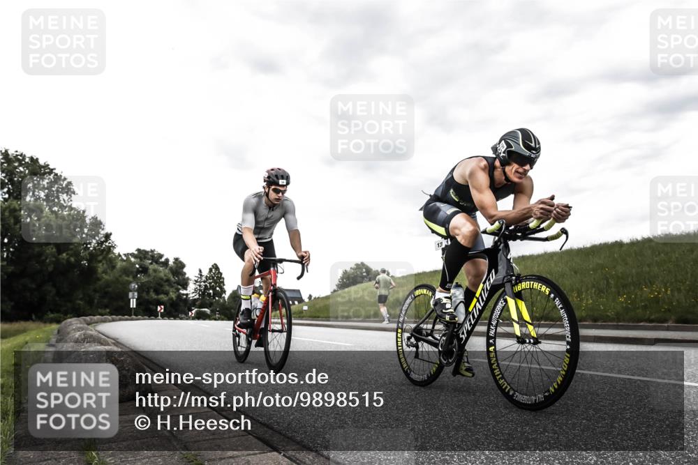 21.06.2026 - 29. Vierlanden-Triathlon H.Heesch http://msf.ph/oto/9898515 21.06.2026 10:08:23 Radfahren 34, 131, 345 meine-sportfotos.de