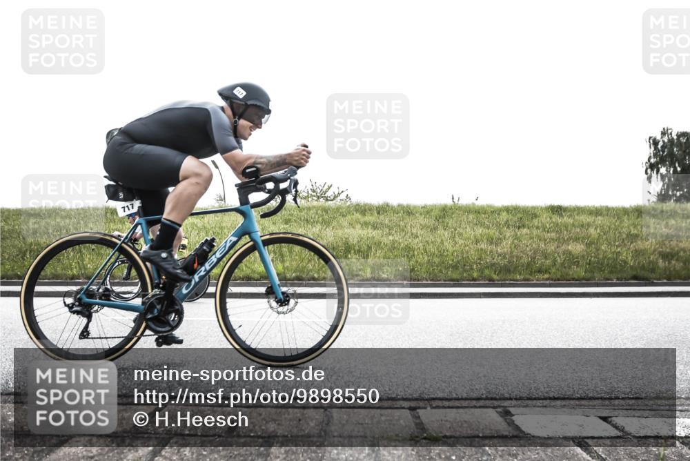 21.06.2026 - 29. Vierlanden-Triathlon H.Heesch http://msf.ph/oto/9898550 21.06.2026 11:16:18 Radfahren 67, 181, 717 meine-sportfotos.de