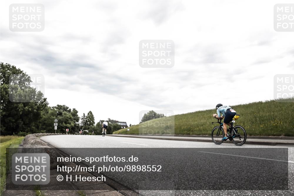 21.06.2026 - 29. Vierlanden-Triathlon H.Heesch http://msf.ph/oto/9898552 21.06.2026 10:17:36 Radfahren 116, 210, 211, 419, 445, 452 meine-sportfotos.de